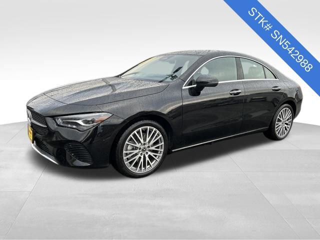 2025 Mercedes Benz CLA 250 4MATIC photo 3