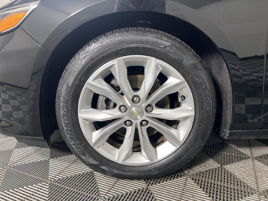 2019 Chevrolet Malibu 1LT photo 19