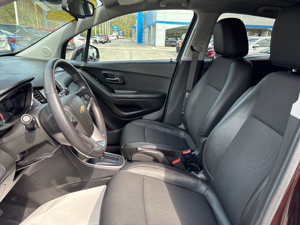 2022 Chevrolet Trax LT photo 10
