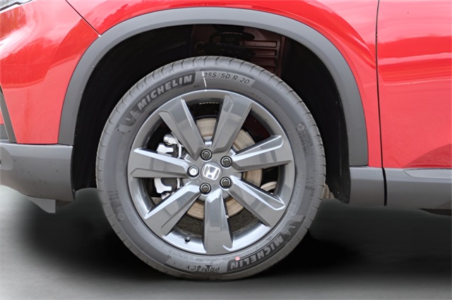 2025 Honda Pilot Sport photo 2