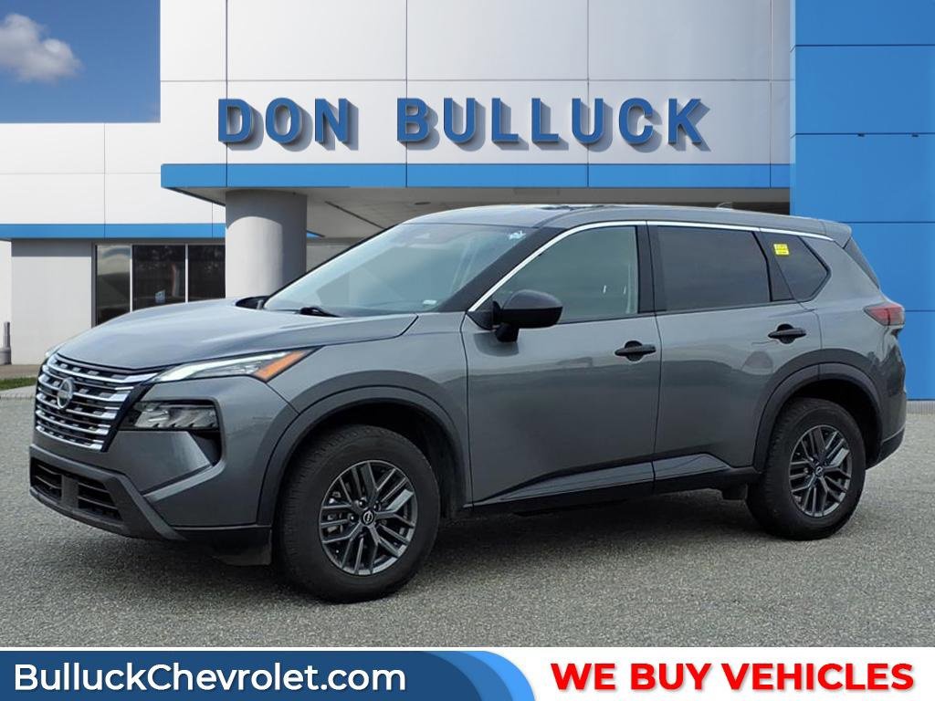 2024 Nissan Rogue S's photo