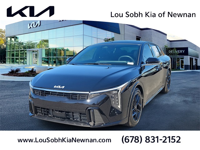 2025 Kia K4 GT-Line Turbo's photo