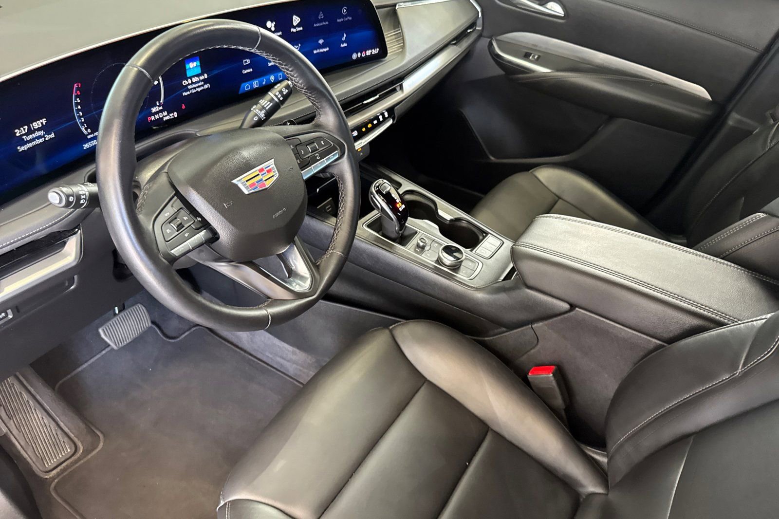 2025 Cadillac XT4 Premium Luxury photo 9