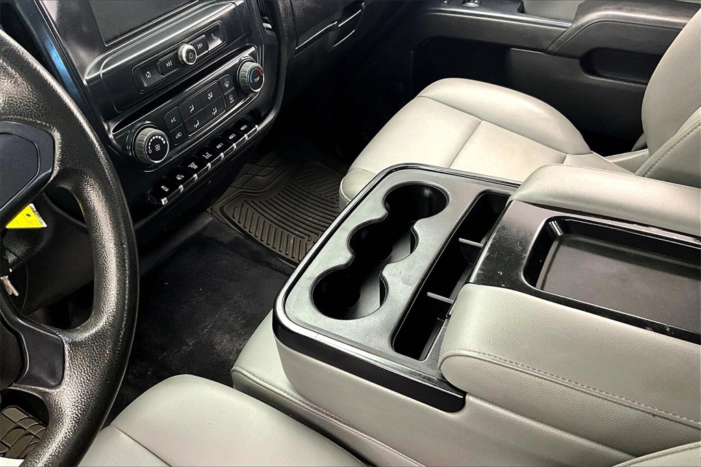 2022 Chevrolet Silverado 4500HD Work Truck photo 13