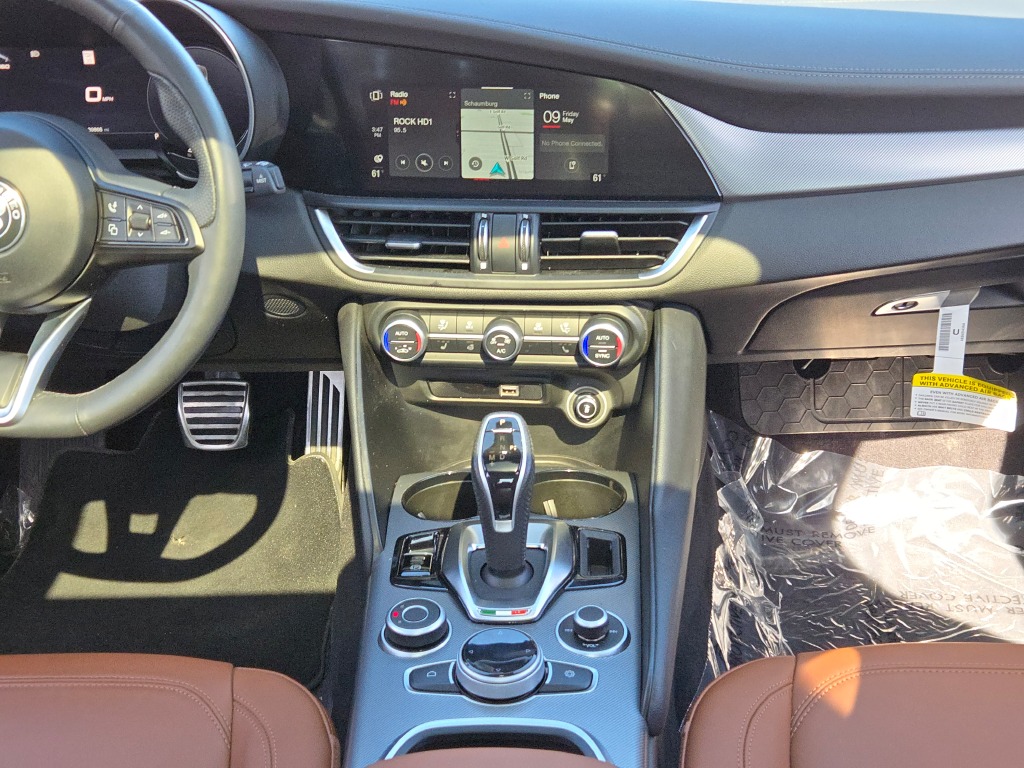 2024 Alfa Romeo Giulia Ti photo 20