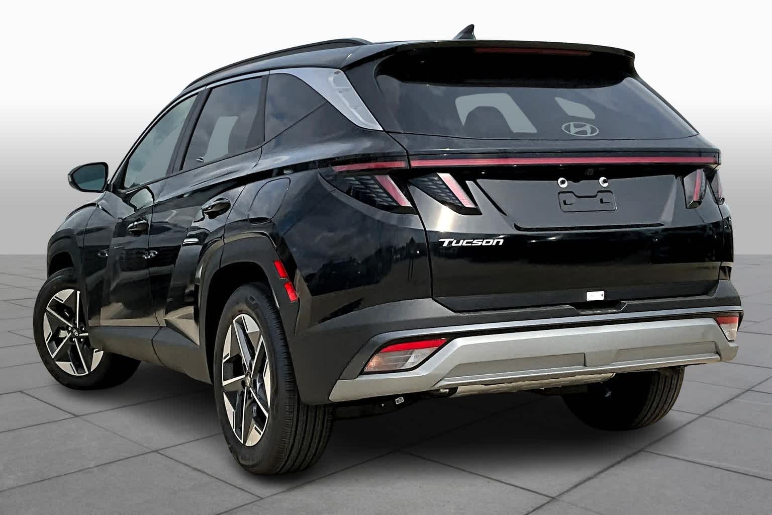 2025 Hyundai Tucson SEL Convenience photo 10