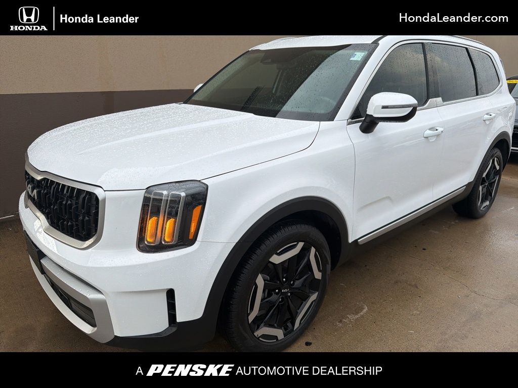 2025 Kia Telluride EX's photo