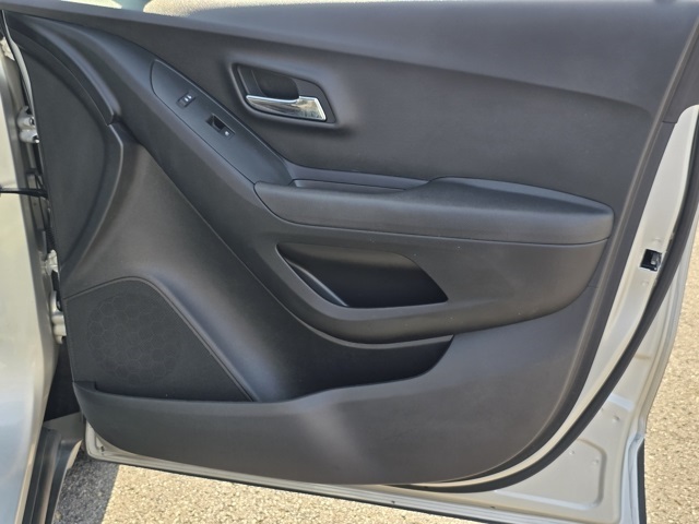 2020 Chevrolet Trax LT photo 36