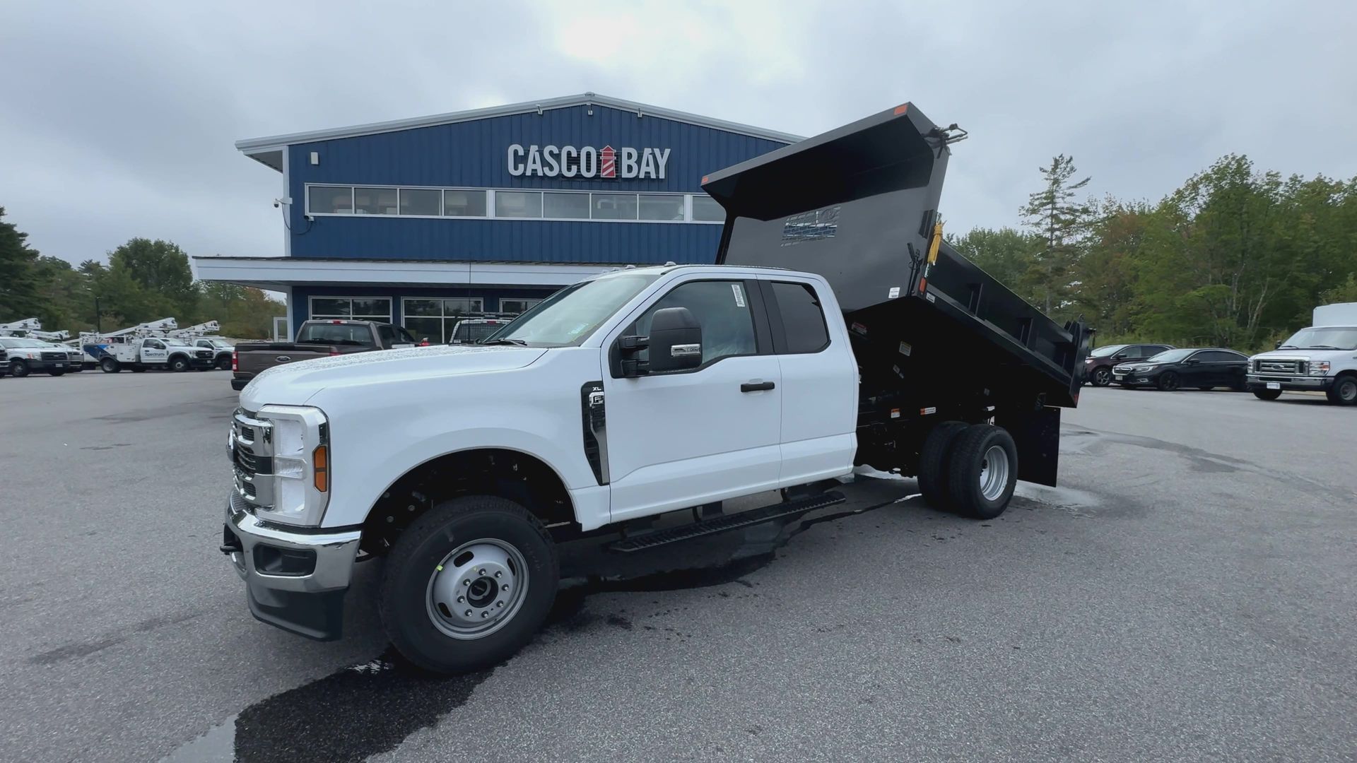 2026 Ford F-350 XL photo 17