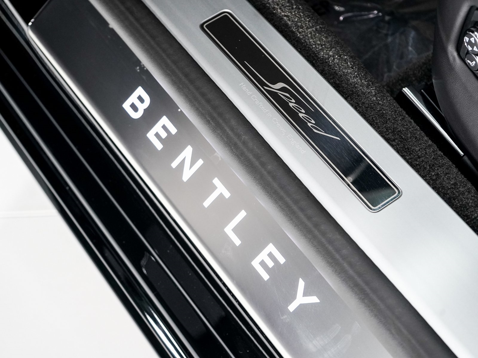 2025 Bentley Flying Spur Speed photo 12