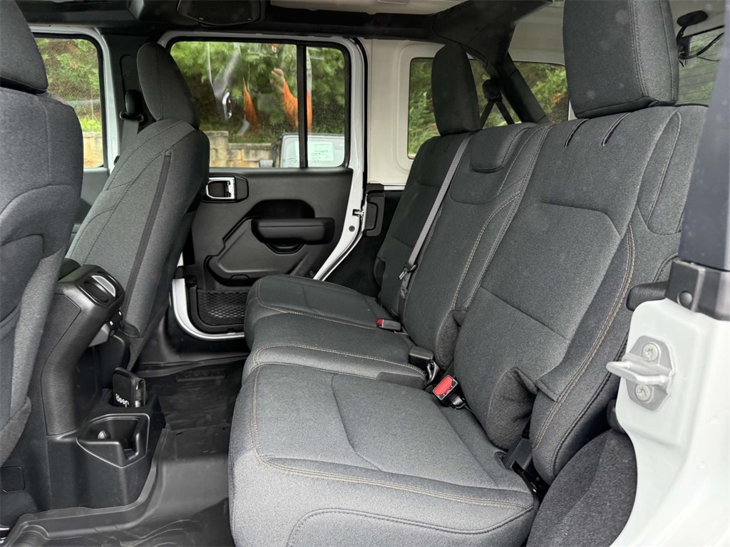 2025 Jeep Wrangler Sport S photo 14