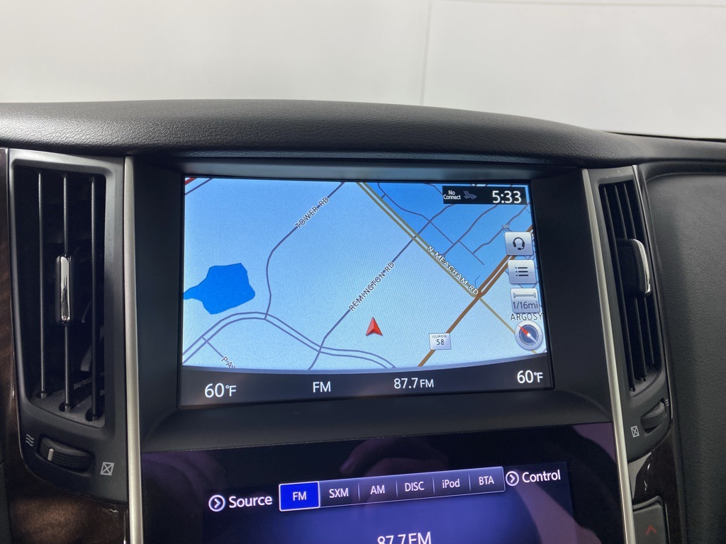 2014 Infiniti Q50 Hybrid Sport photo 12