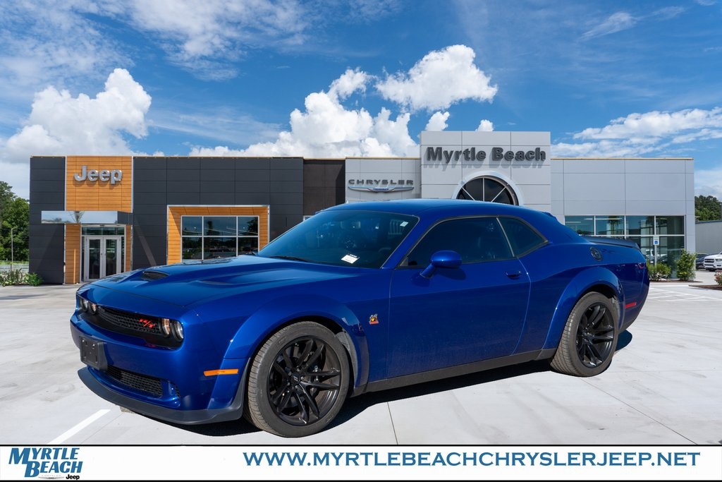 2020 Dodge Challenger R/T's photo