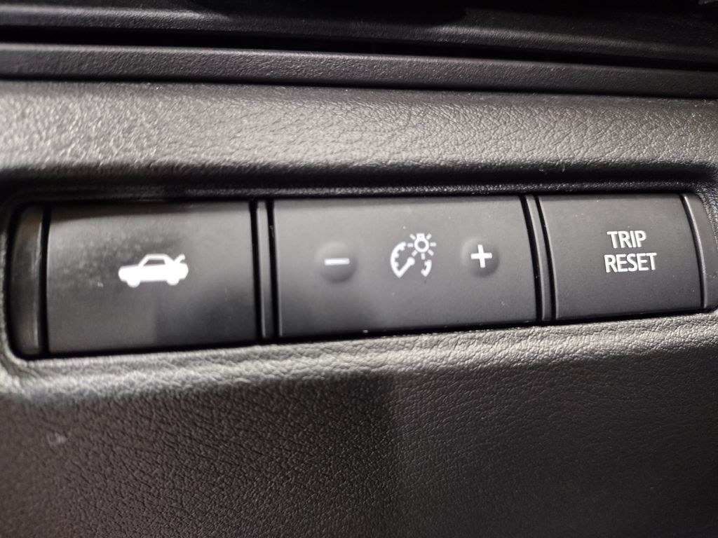 2023 Nissan Altima 2.5 SV photo 14