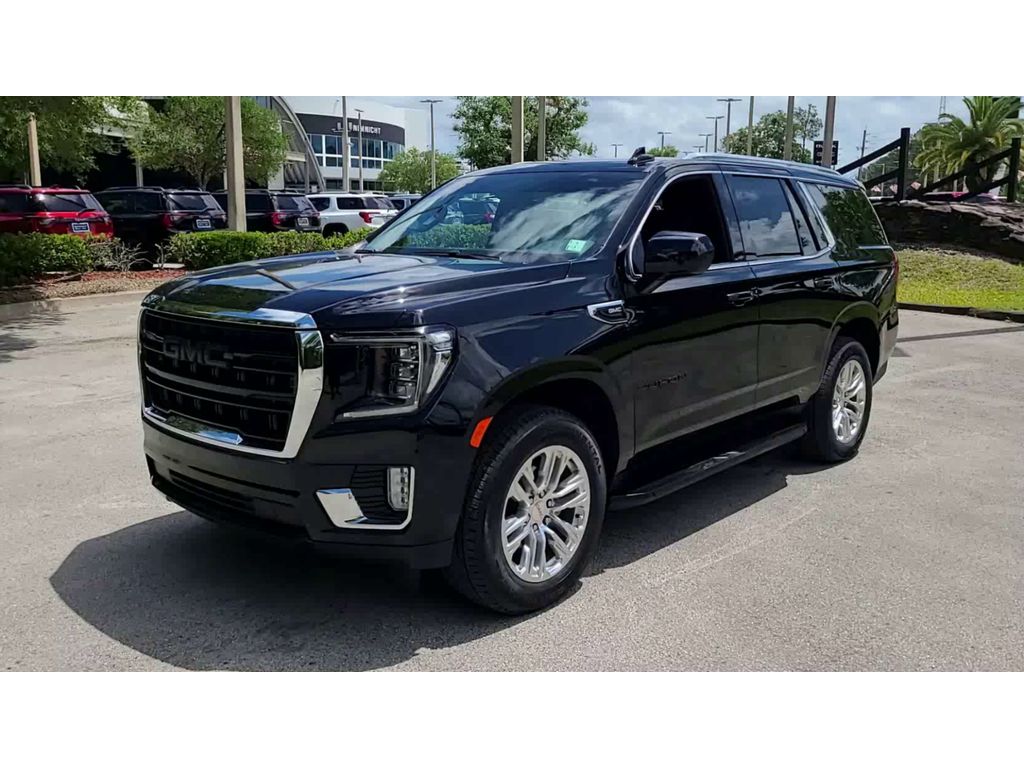 2022 Gmc Yukon SLE photo 4