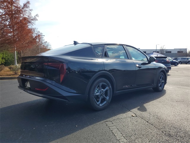 2025 Kia K4 LXS photo 4