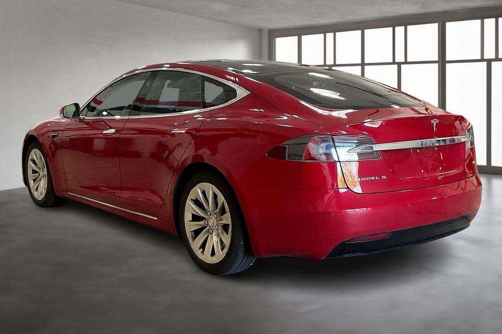 2016 Tesla Model S 75D photo 11