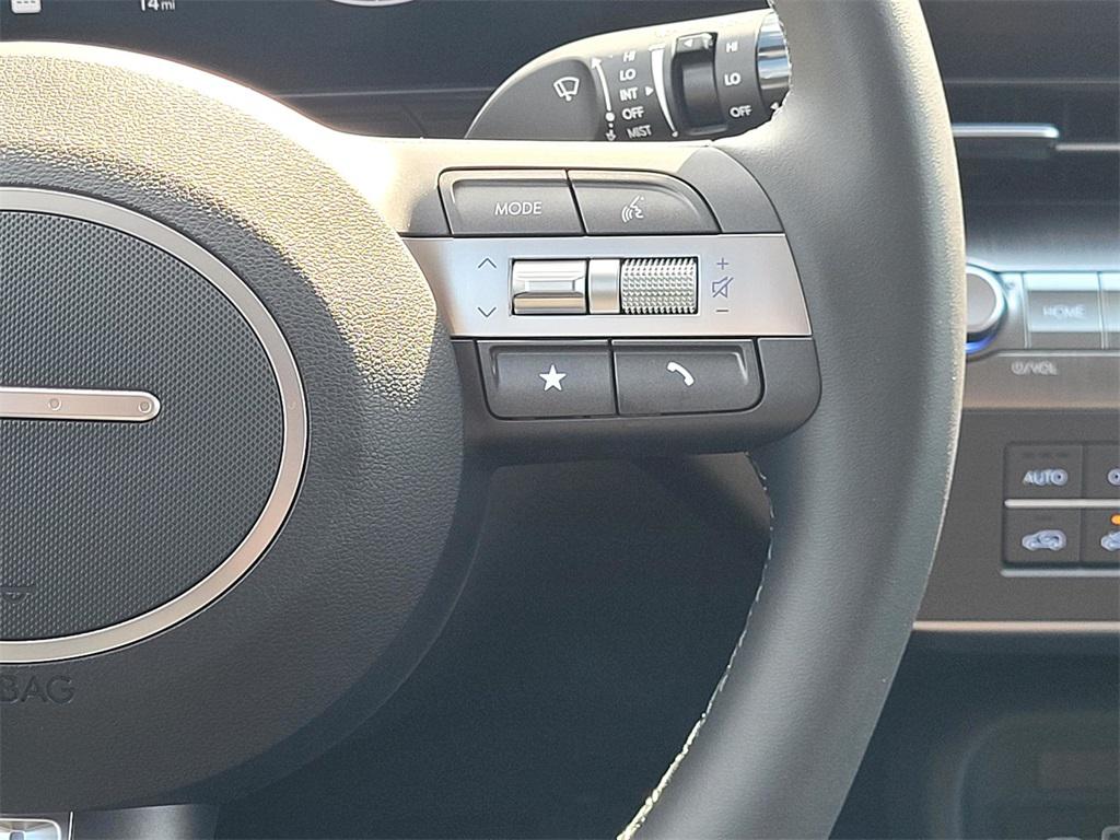 2026 Hyundai Kona SEL photo 25