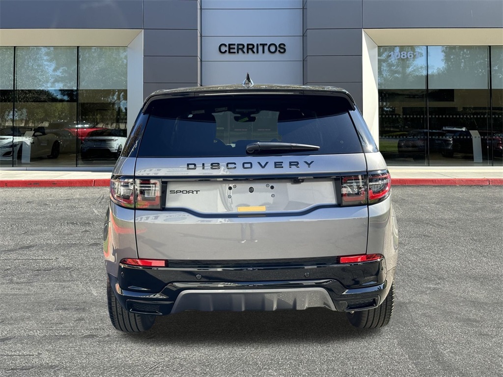 2025 Land Rover Discovery Sport Dynamic SE photo 6