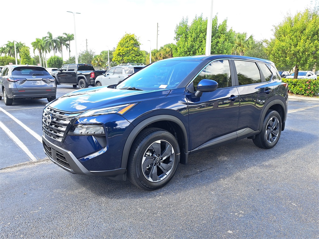 2026 Nissan Rogue SV photo 4