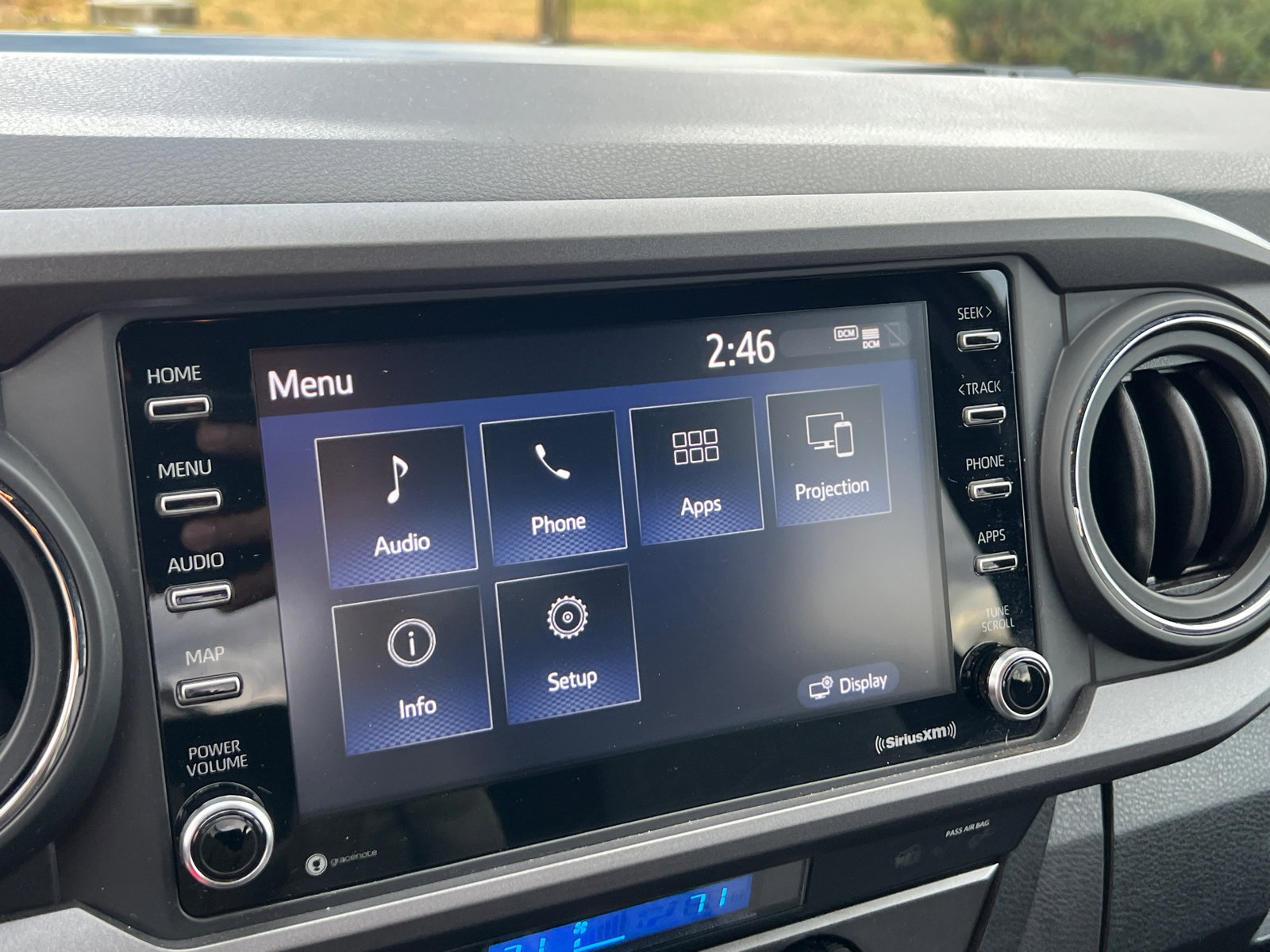 2023 Toyota Tacoma TRD Off-Road V6 4x4 photo 4