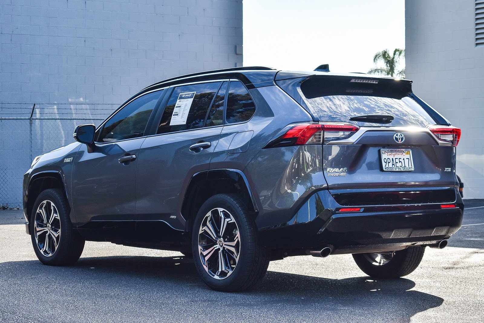 2024 Toyota RAV4 Prime XSE photo 4