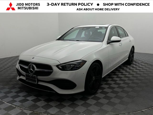 2025 Mercedes-Benz C-Class Sedan C 300's photo