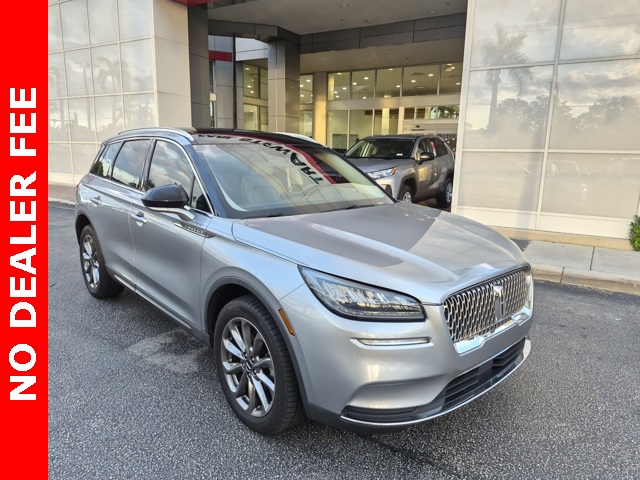 2021 Lincoln Corsair Base's photo