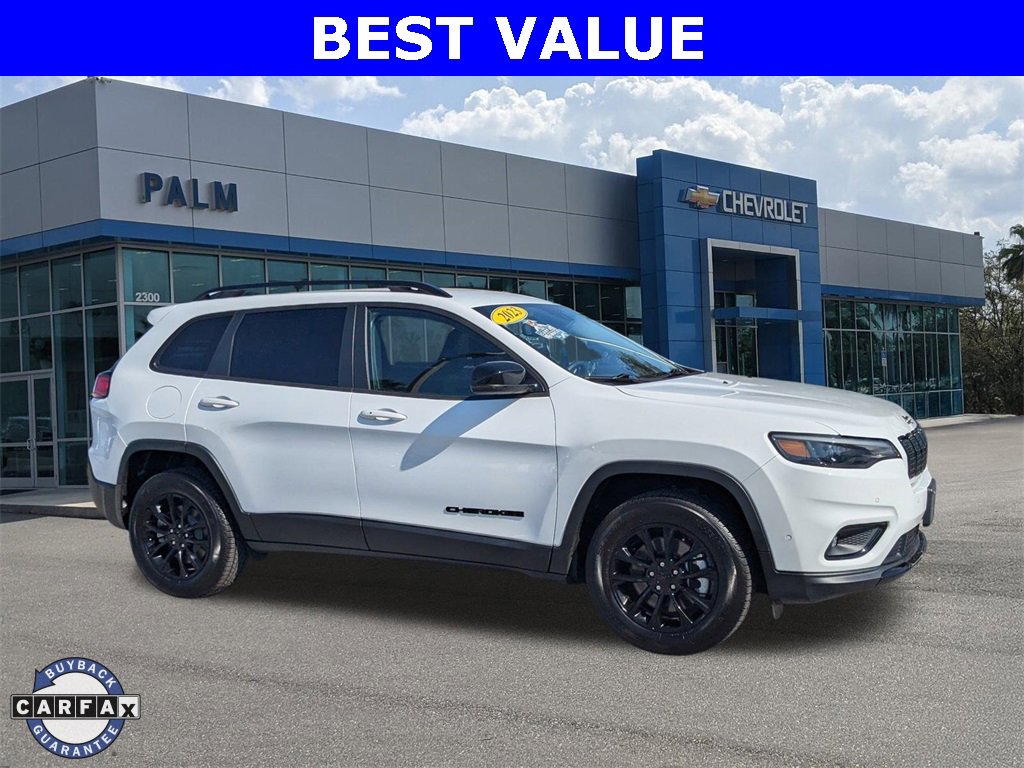 2023 Jeep Cherokee Altitude Lux's photo