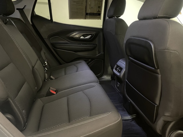 2024 Gmc Terrain SLE photo 11