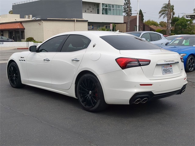 2022 Maserati Ghibli Modena photo 5