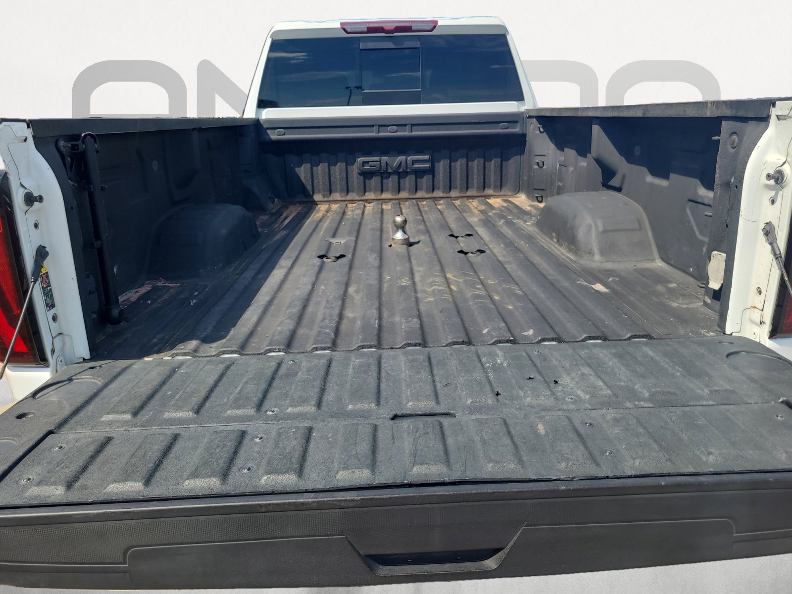 2024 Gmc Sierra HD SLT photo 11