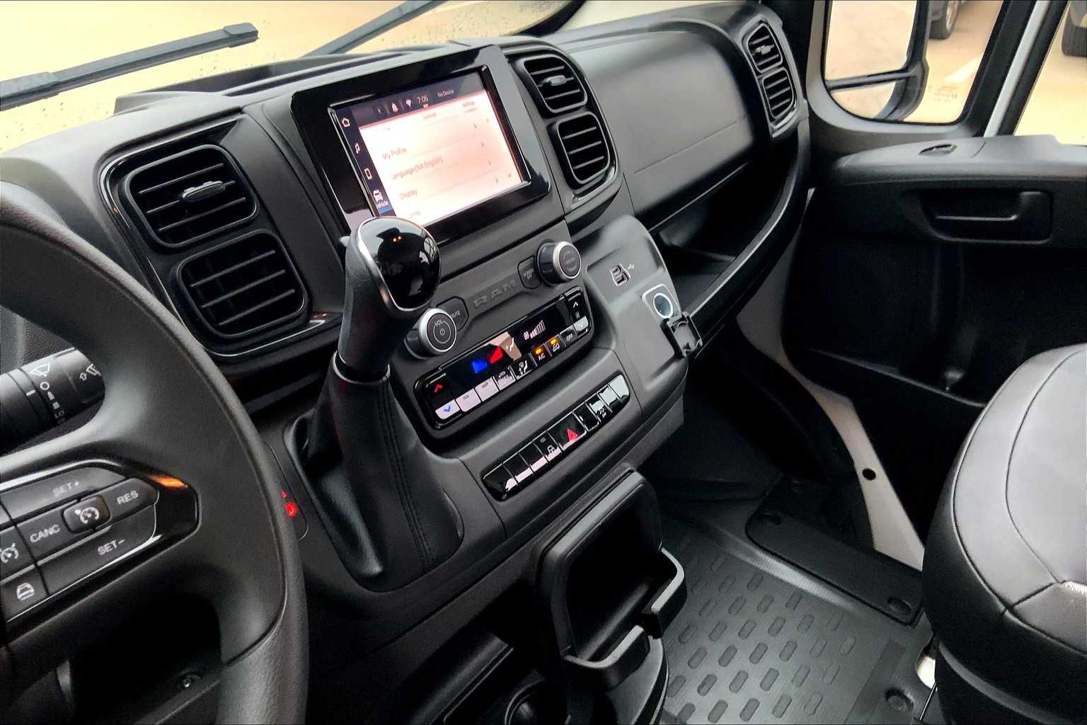 2024 Ram ProMaster 2500 photo 11
