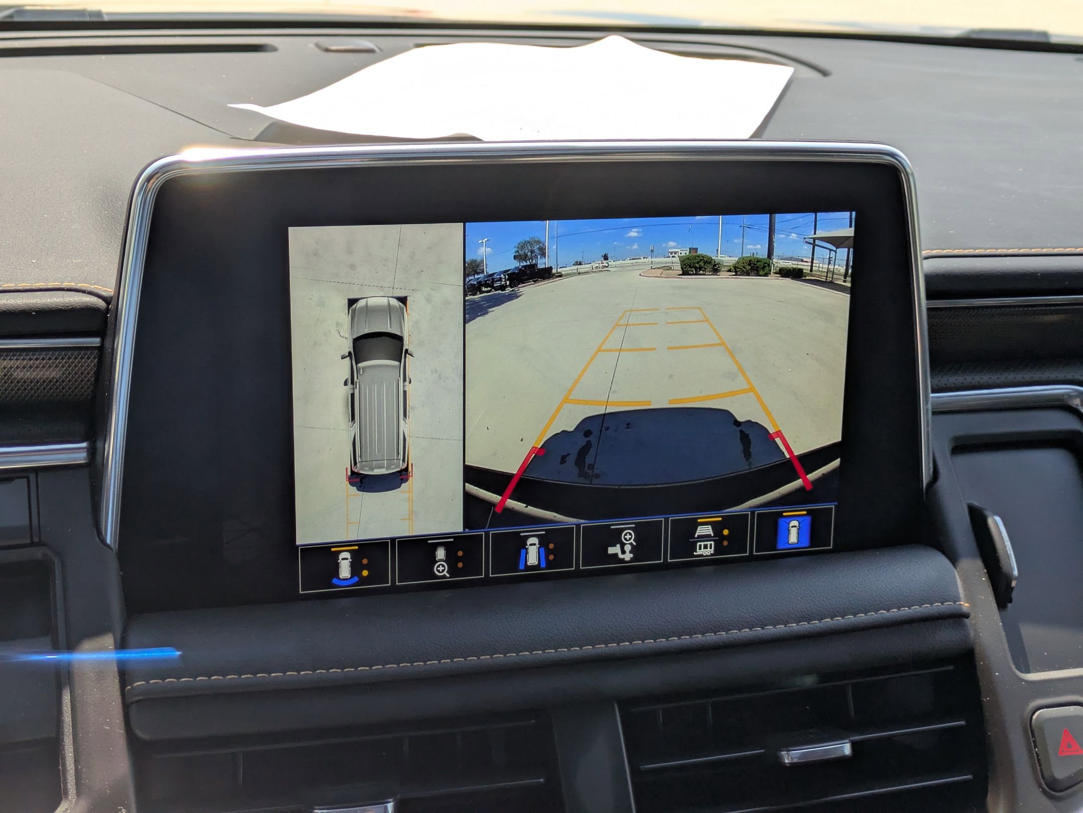 2023 Gmc Yukon XL AT4 photo 19
