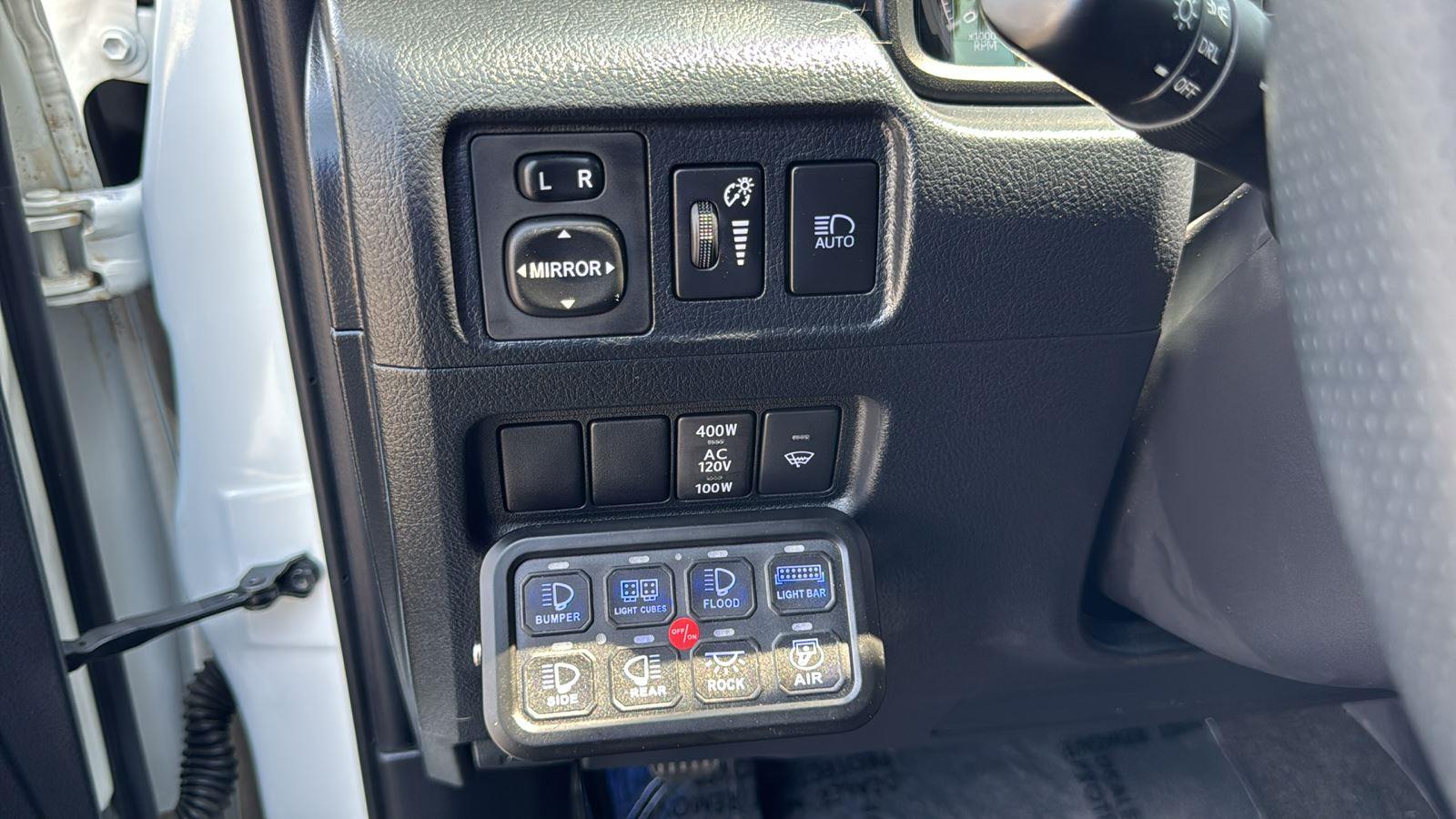 2023 Toyota 4Runner TRD photo 13