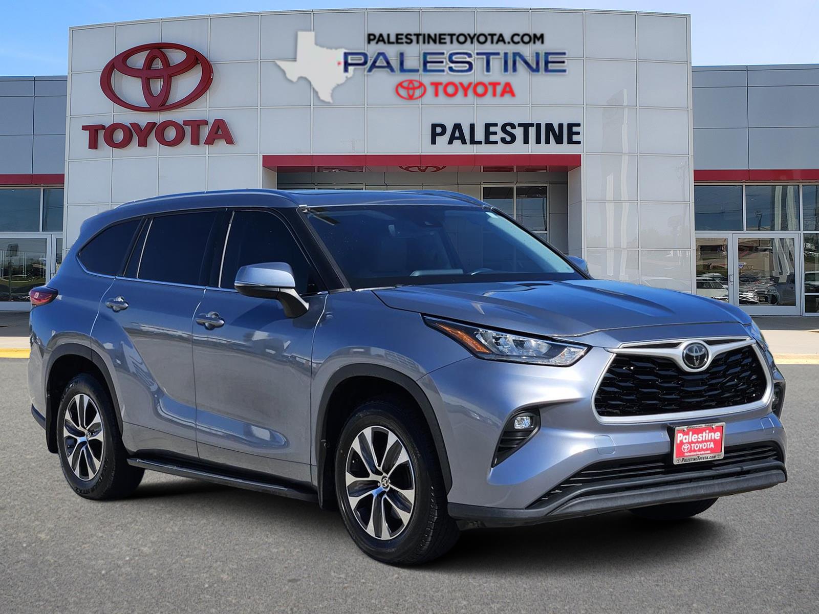 2020 Toyota Highlander XLE's photo
