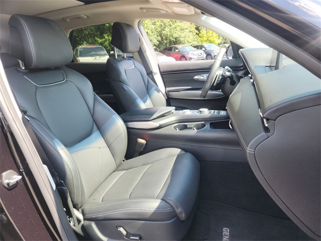 2024 Genesis GV70 2.5T photo 17