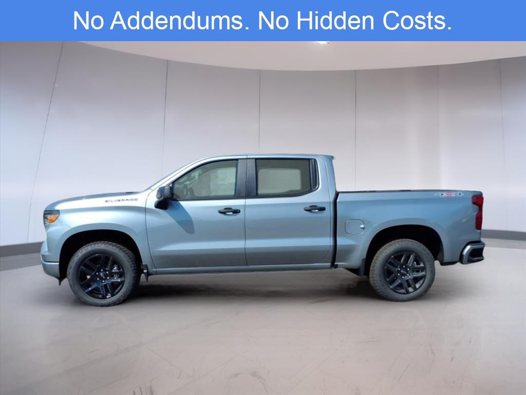2026 Chevrolet Silverado 1500 Custom photo 2