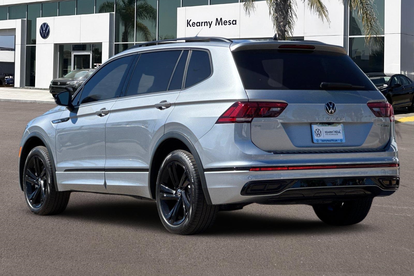 2024 Volkswagen Tiguan SE R-Line Black photo 6