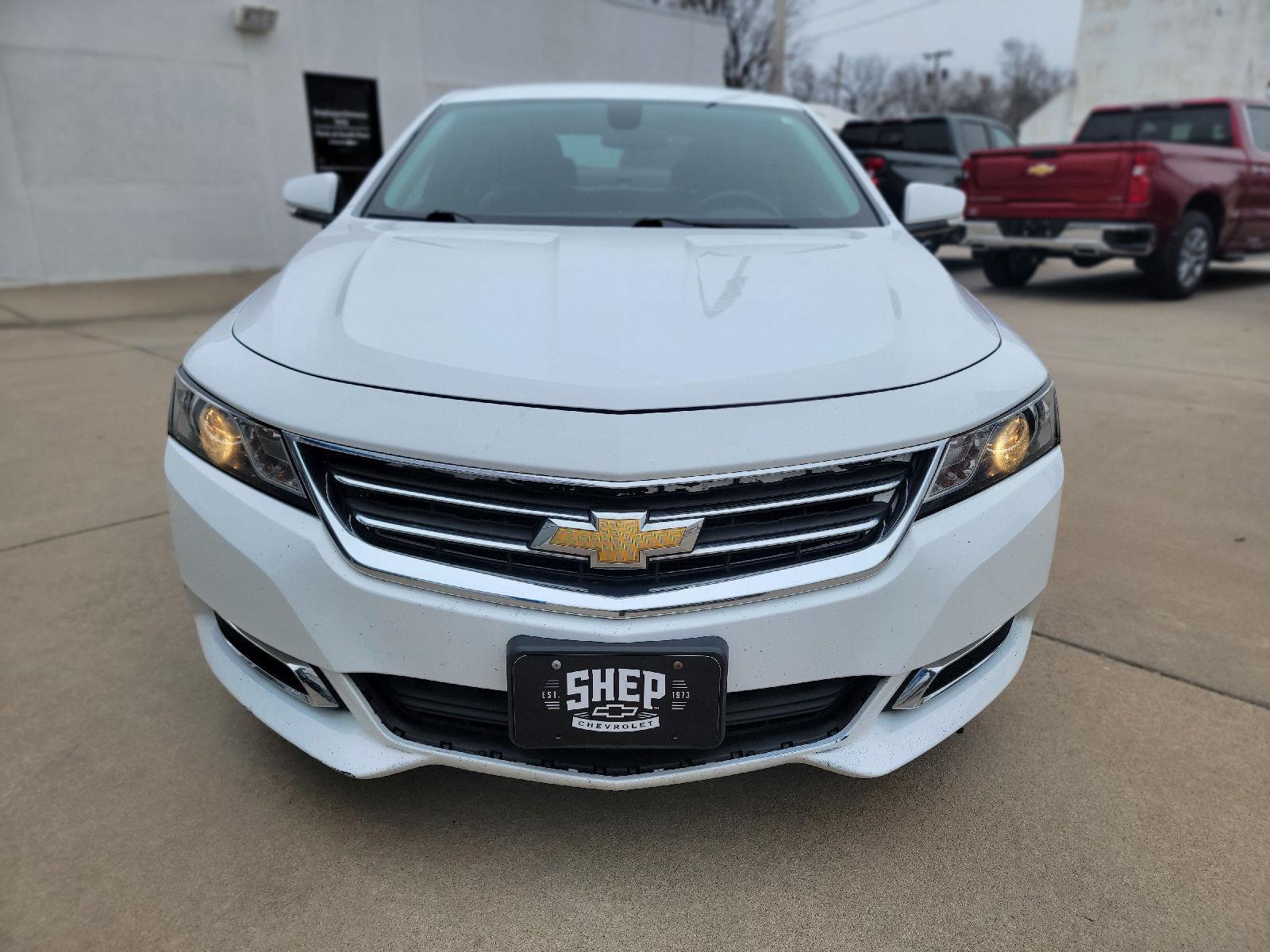 Used 2015 Chevrolet Impala 2LT with VIN 1G1125S39FU116410 for sale in Haven, KS