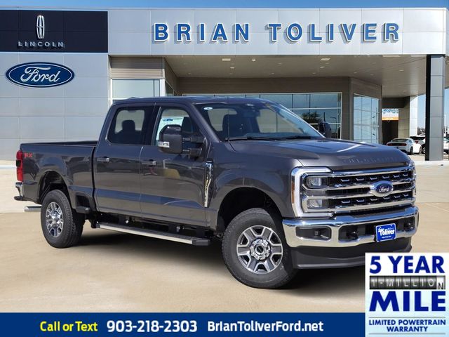 2026 Ford F-250 Super Duty Lariat's photo