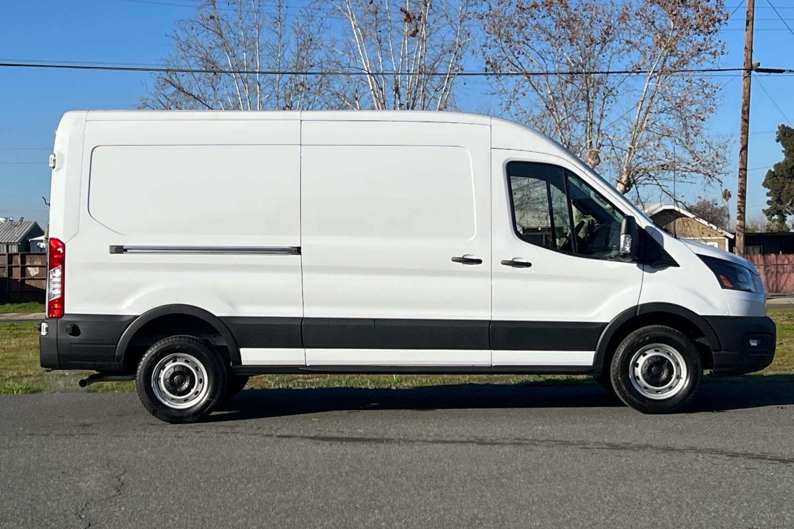 2024 Ford Transit Cargo Van photo 3