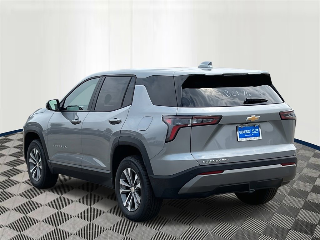 2026 Chevrolet Equinox LT photo 3