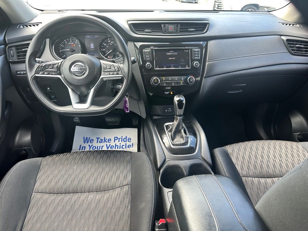 2019 Nissan Rogue S AWD photo 7