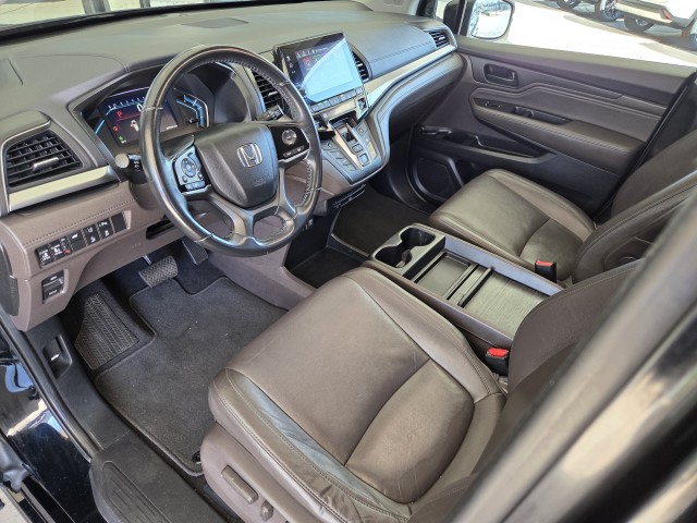 2019 Honda Odyssey Touring photo 9
