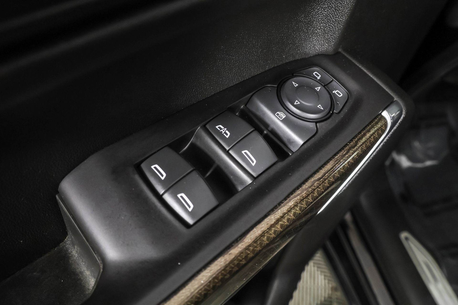 2021 Chevrolet Silverado 1500 LT photo 22