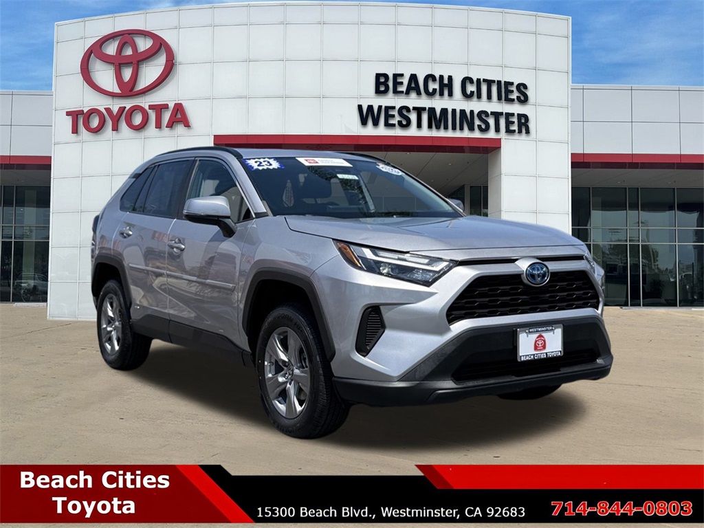 2023 Toyota RAV4 Hybrid LE photo 2