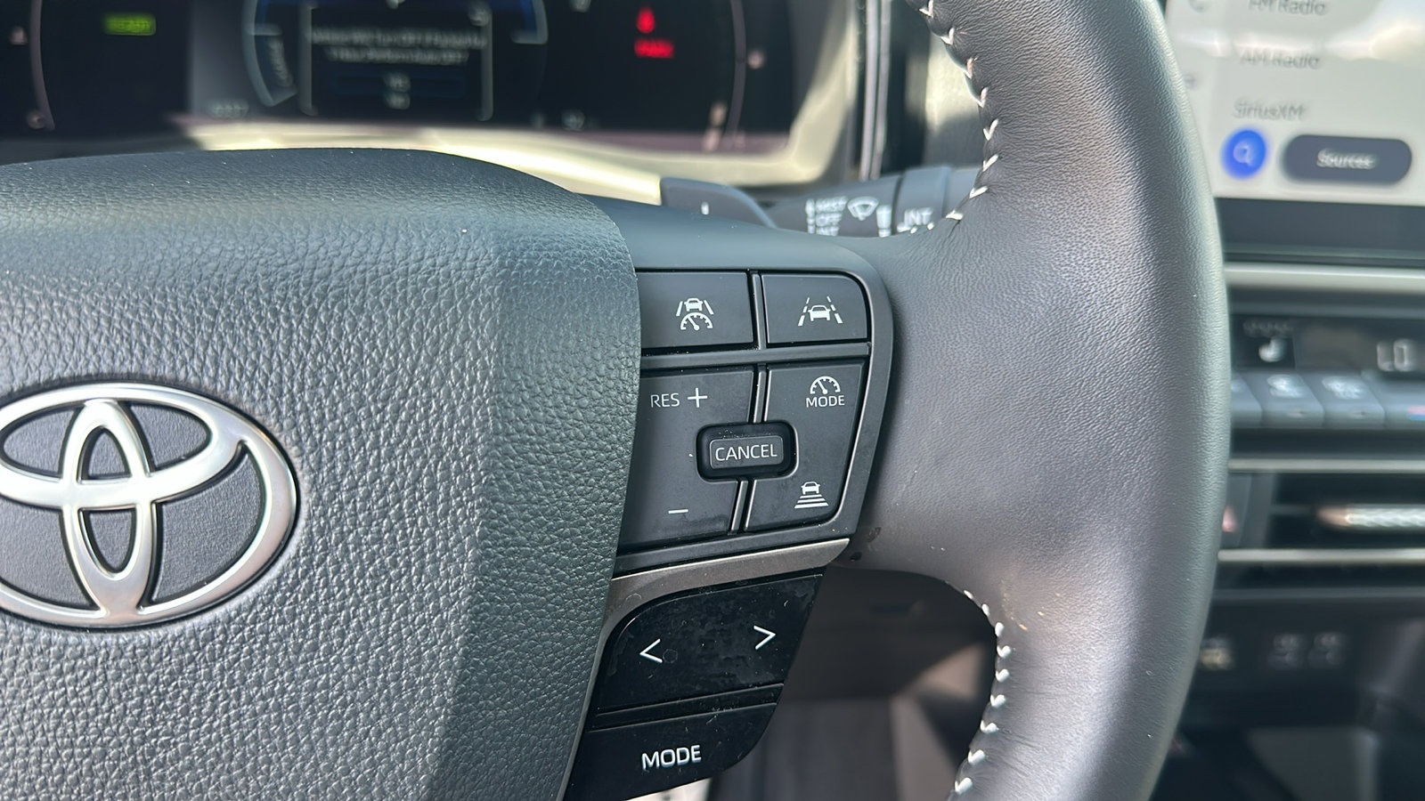 2025 Toyota Camry XLE photo 15