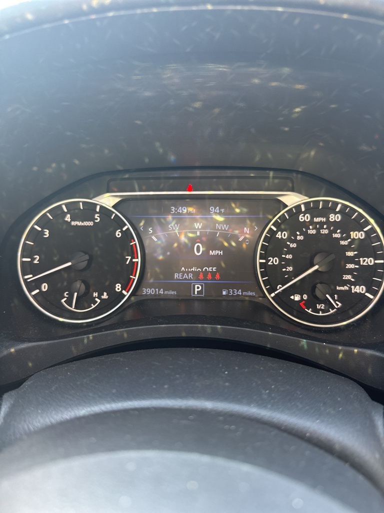 2023 Nissan Altima 2.5 SR photo 9