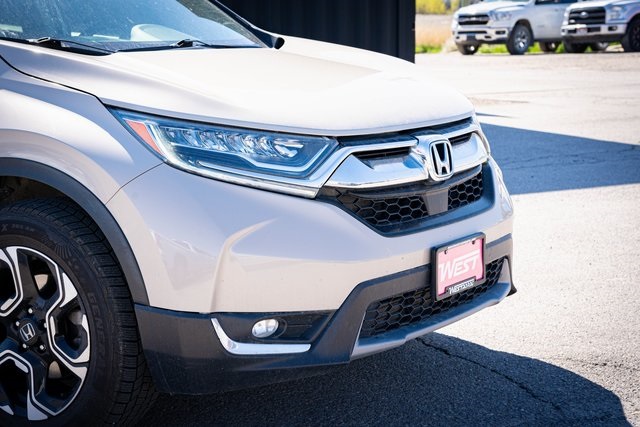 2018 Honda CR-V Touring photo 4